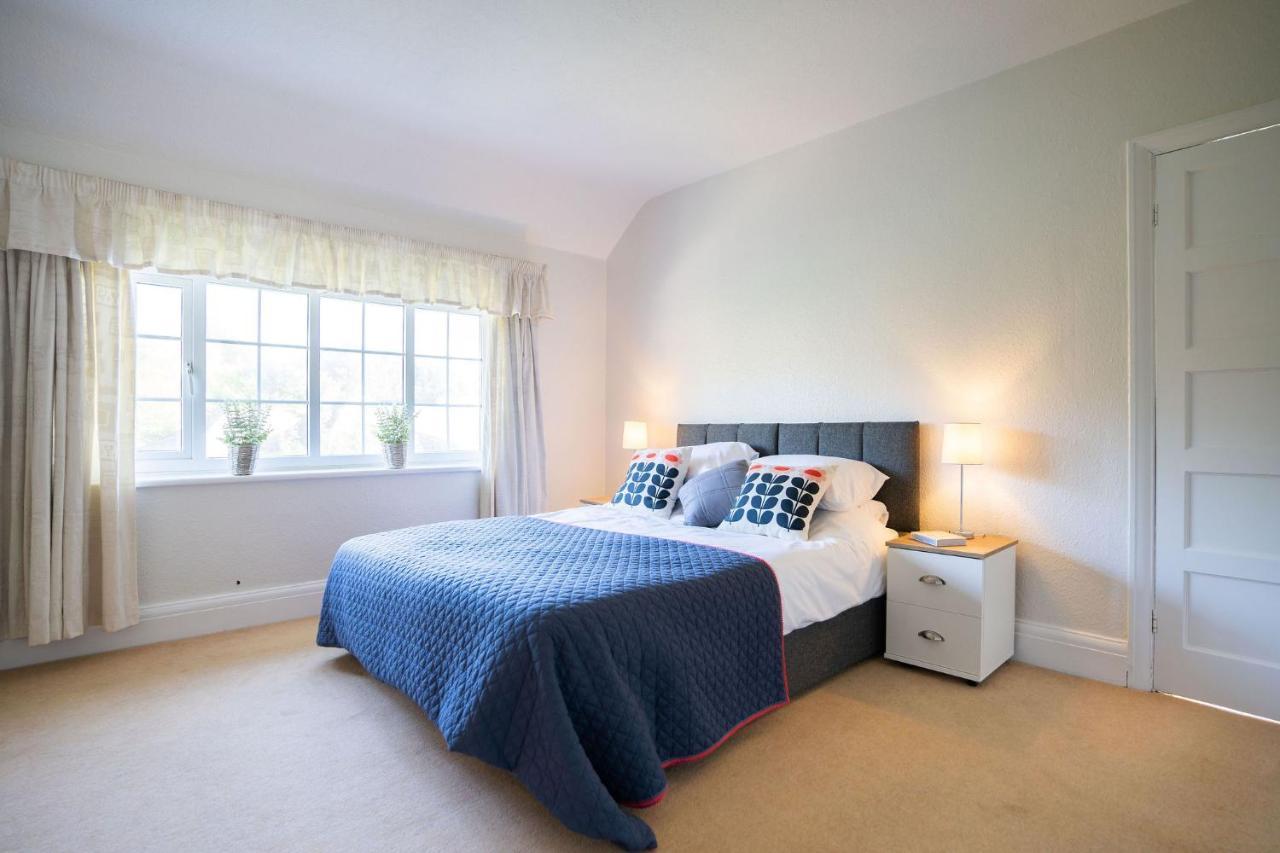 Beautiful detached home in quaint village setting Wetherby Extérieur photo